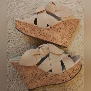 Marc Fisher Hobby Cork Wedge Platform Sandals w Knotted Suede Upper.